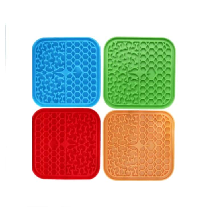 משטח ליקוק מסיליקון - לכלב/חתול - שני גדלים לבחירה